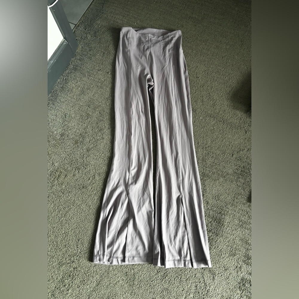 LULULEMON purple wide bottom leggings
-slit at bottom